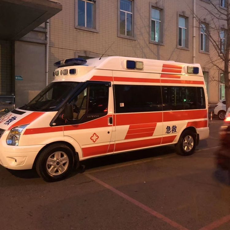 大安镇夜间租赁救护车护送病人转院：安全转运的 8 大核心注意事项